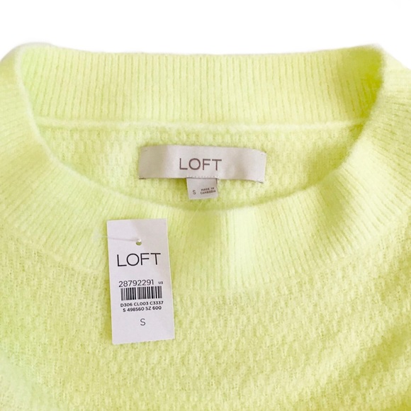 LOFT TEXTURED SHIRTTAIL SWEATER - Picture 4 of 5
